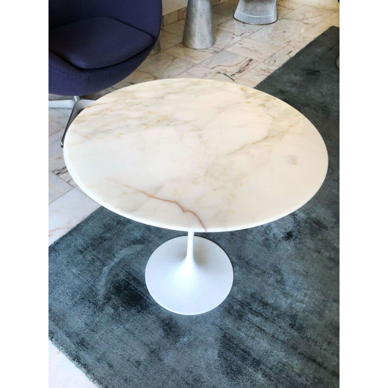 Vintage marble pedestal table by Eero Saarinen for Knoll