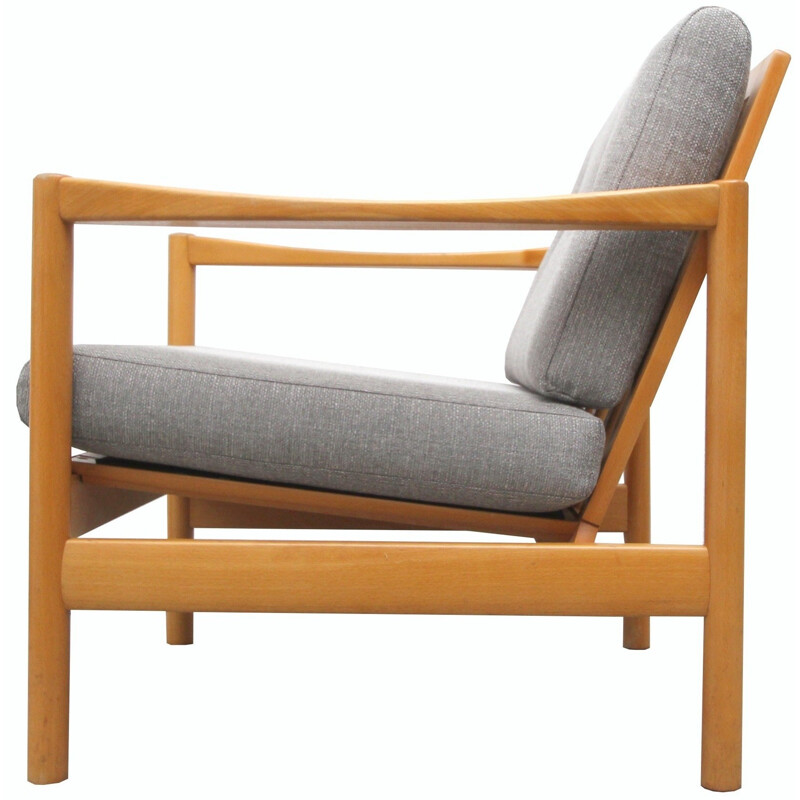 Fauteuil en bois massif et tissu gris - 1960