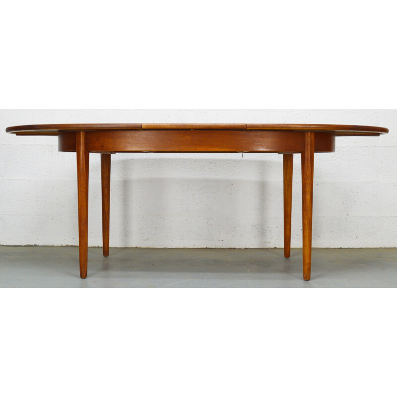 Mid century teak extendable oval dining table - 1960s