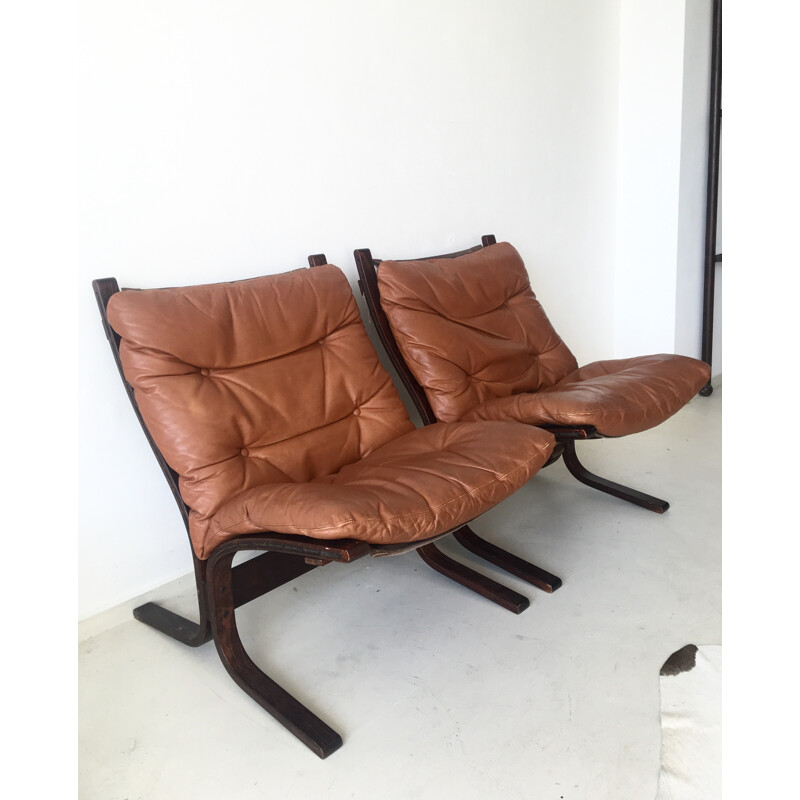 Pair of Westnofa Furniture "Siësta" armchairs in cognac leather, Ingmar RELLING - 1960s 