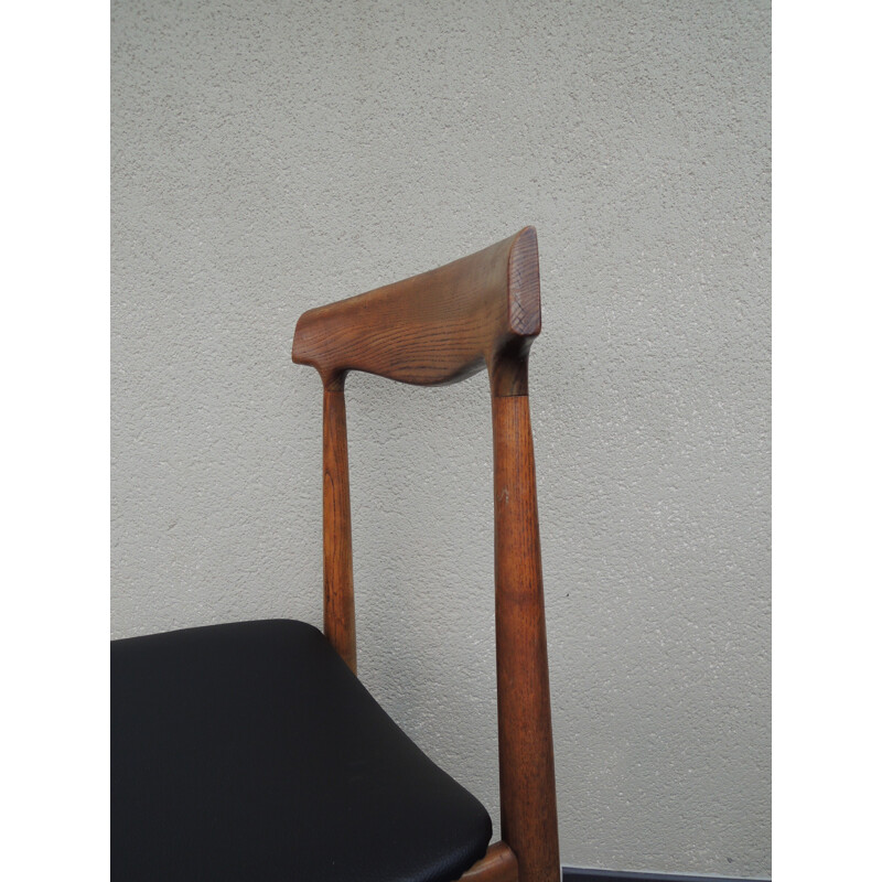 Suite de 3 chaises scandinaves retapissées - 1960