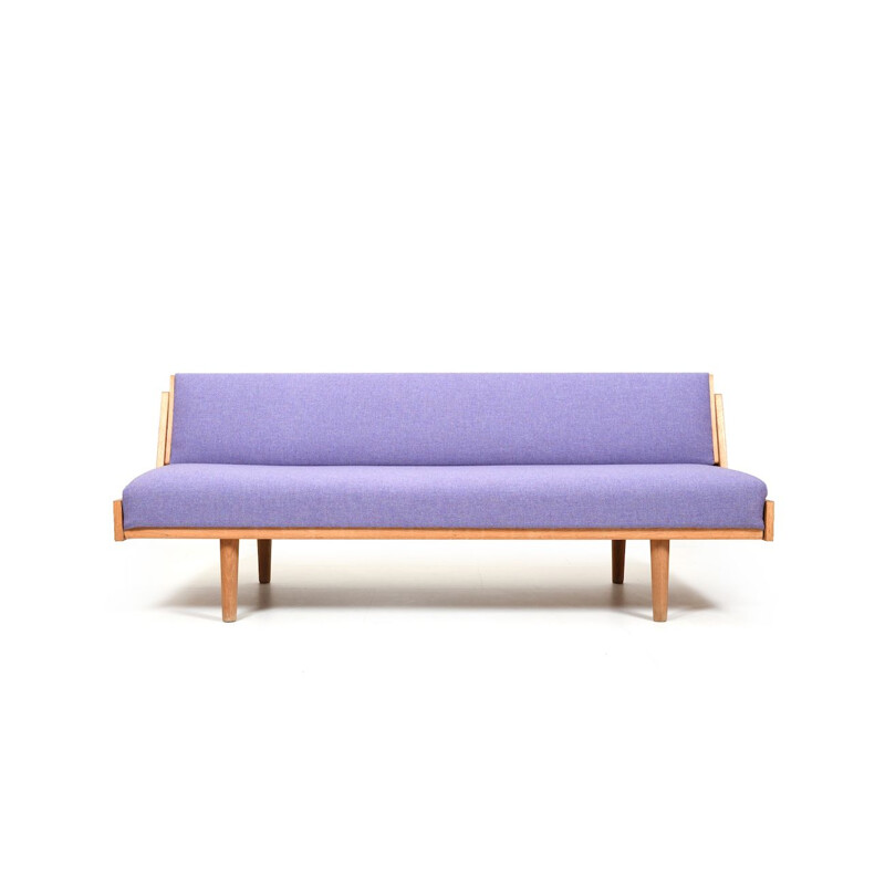 Vintage Ge-258 daybed in oakwood by Hans Wegner for Getama, 1954