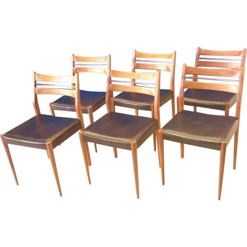 Scandinavian chairs in teak and leatherette - 1950s