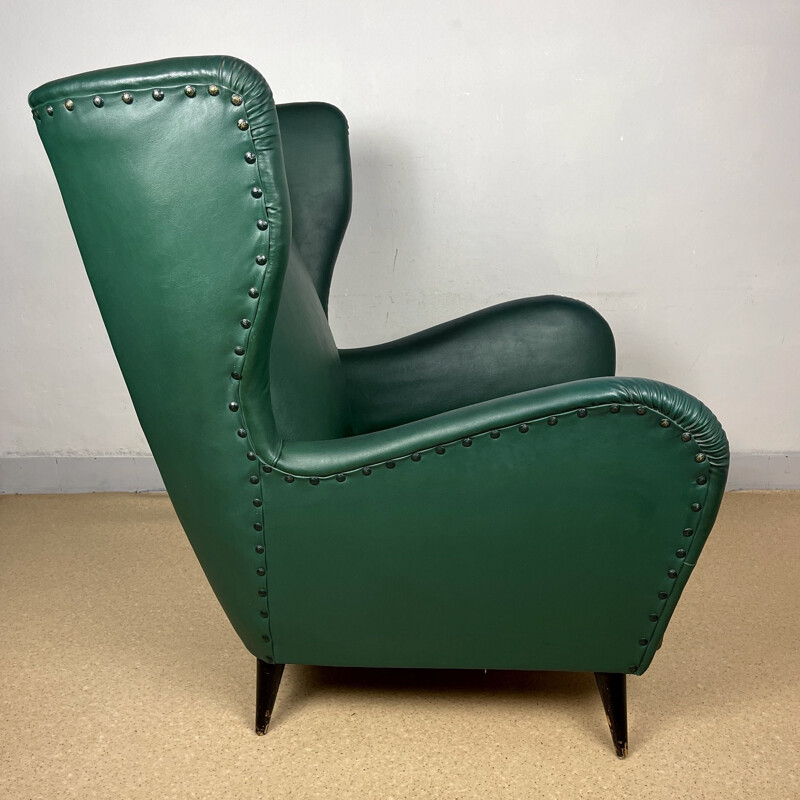 Vintage armchair in green leather by Paolo Buffa, Italy 1950s