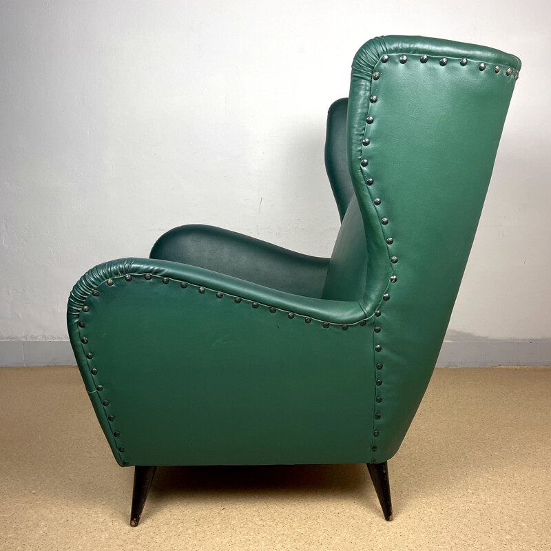 Vintage armchair in green leather by Paolo Buffa, Italy 1950s