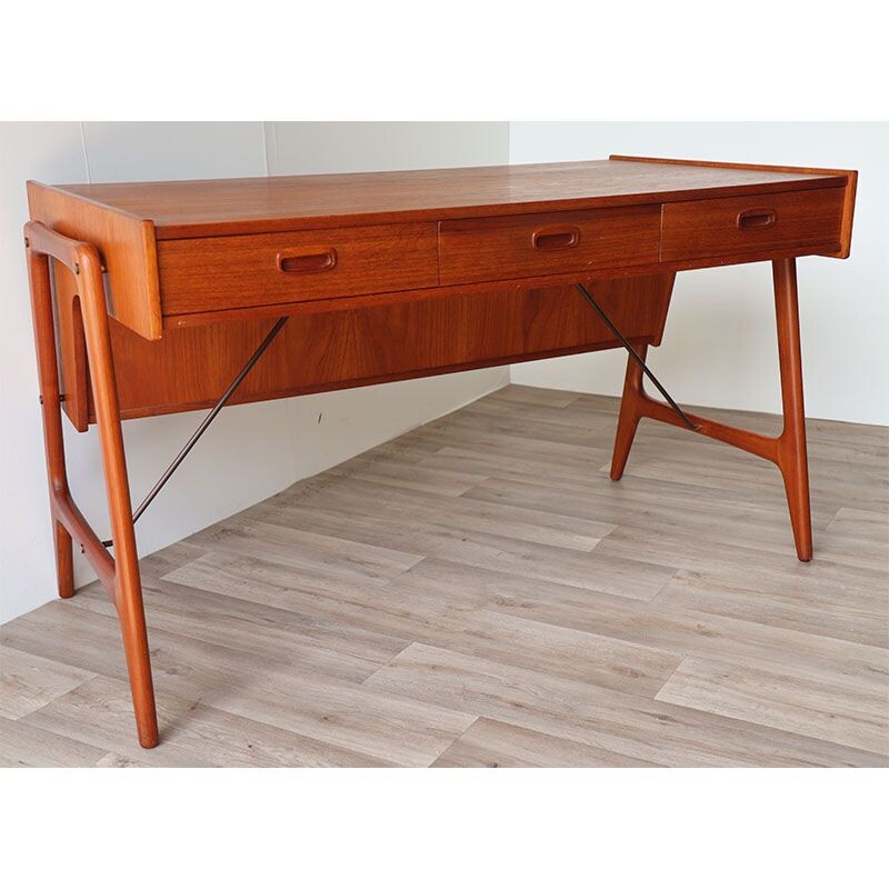 Scandinavian vintage teak desk by Arne Wahl Iversen, 1960