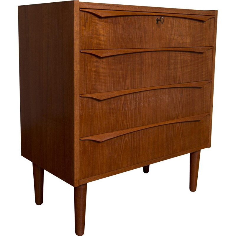 Vintage Danish chest of drawers with large drawers - 1950s