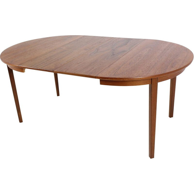 Scandinavian round extendable dining table in teak - 1960s