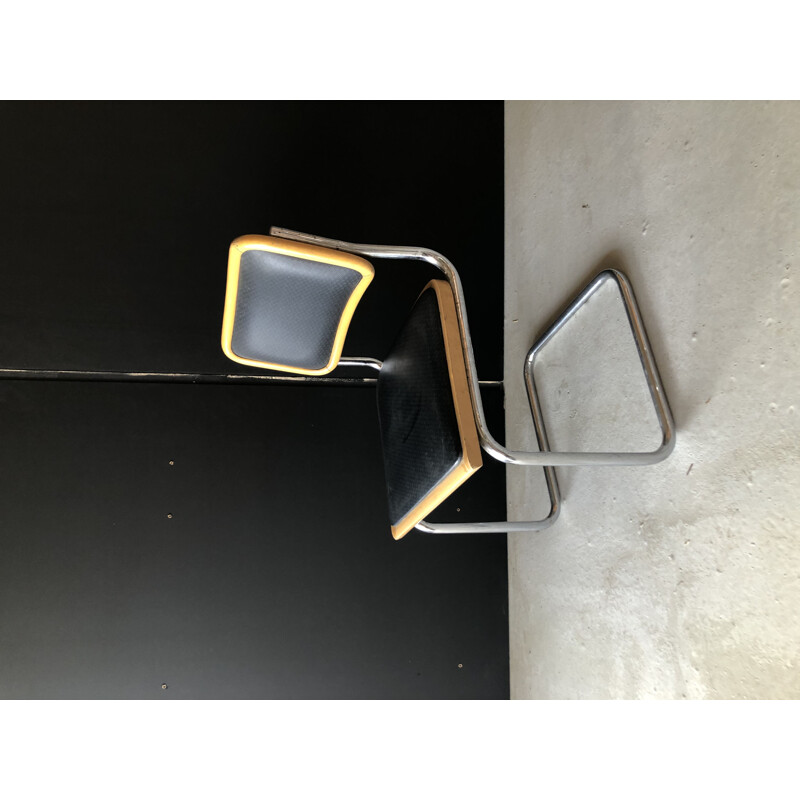 Silla metálica vintage B32 de Marcel Breuer, Italia