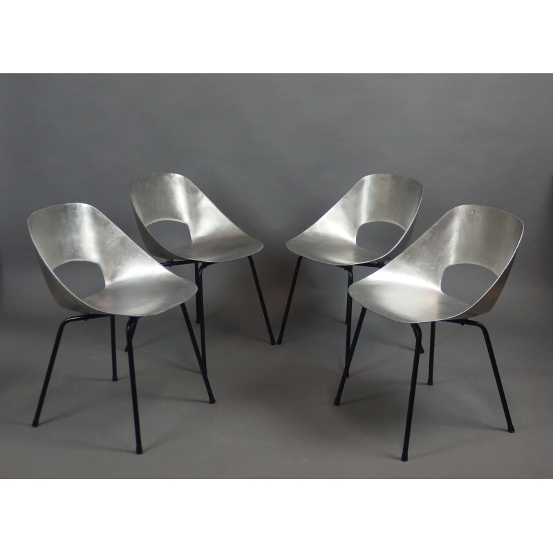 Set of 4 vintage "Tulip" chairs in aluminum by Pierre Guariche, France 1953s