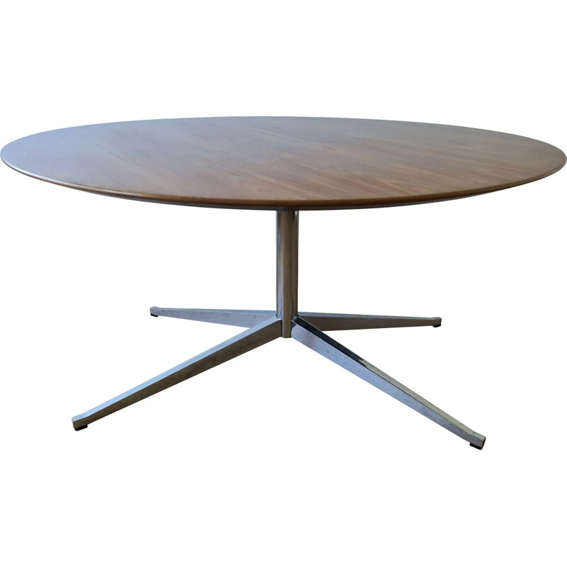 Table ronde vintage en noyer par Florence Knoll Bassett pour Knoll, 1970