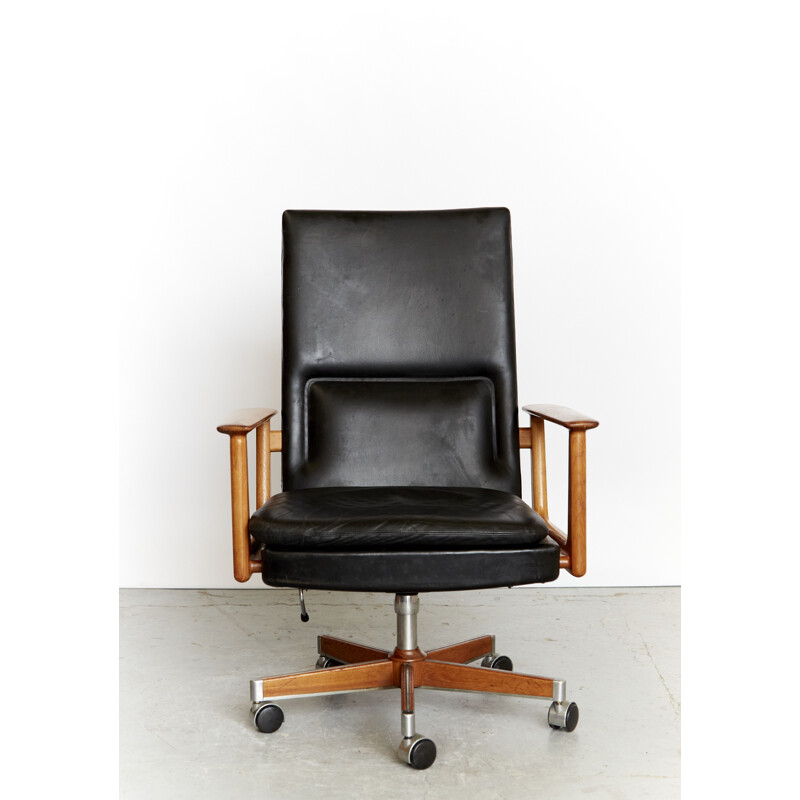 Vintage highback office armchair 419 by Arne Vodder for Sibast