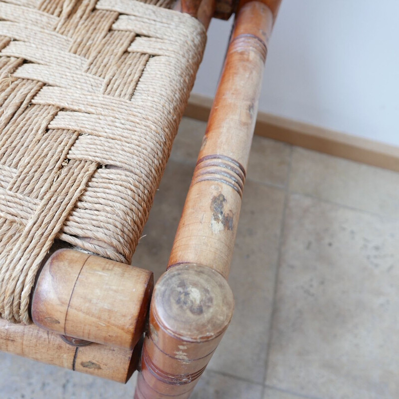 Sofá francés vintage de dos plazas en cuerda y madera