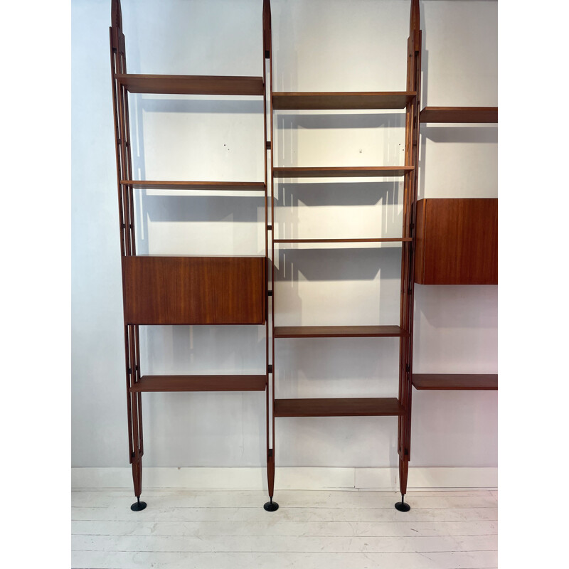 Mid-century "Lb7" bookcase by Franco Albini for Poggi, Italy 1950s