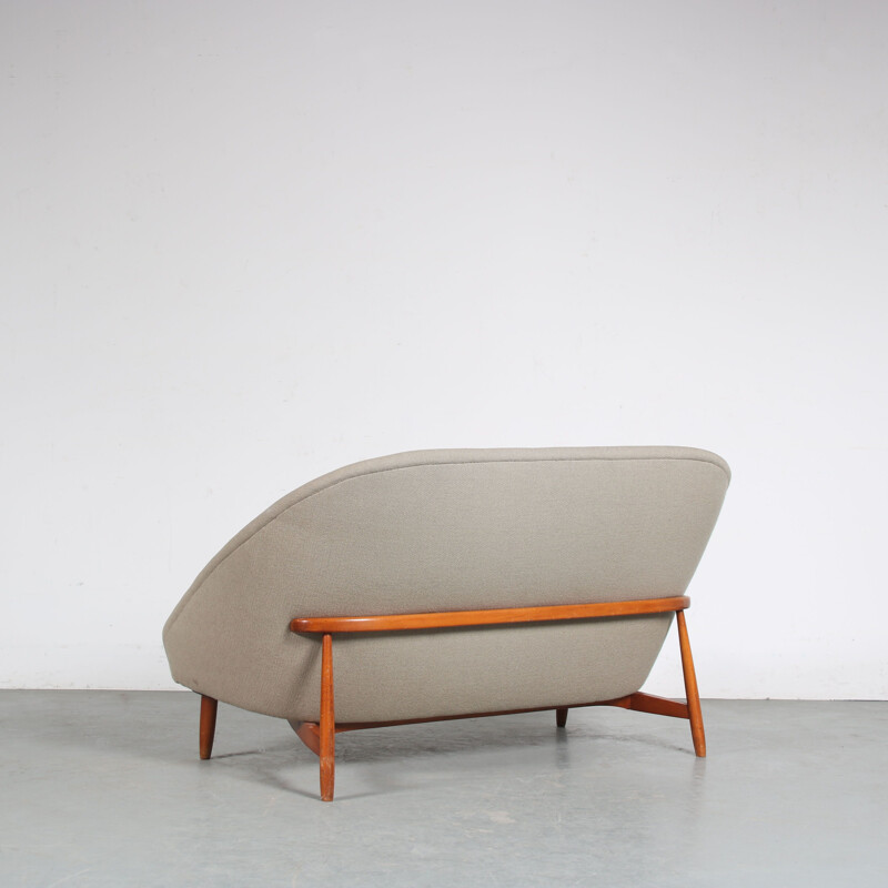 Vintage sofa model "115" by Theo Ruth for Artifort, Netherlands 1950
