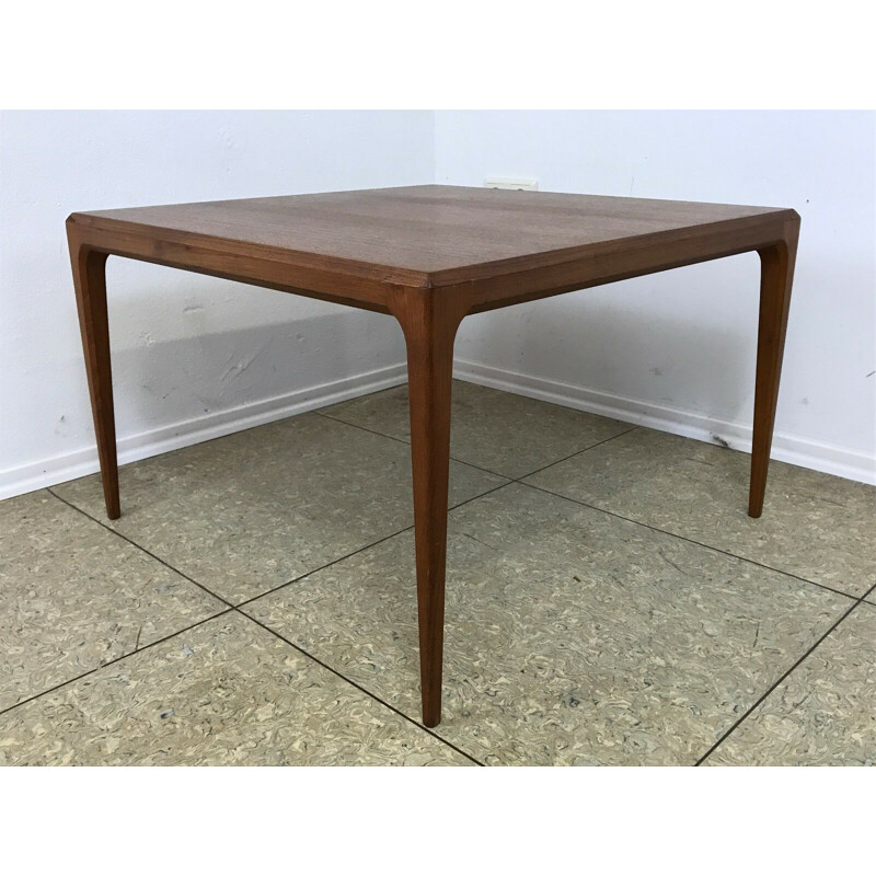 Table basse vintage en teck de Johannes pour Silkeborg, Danemark 1970