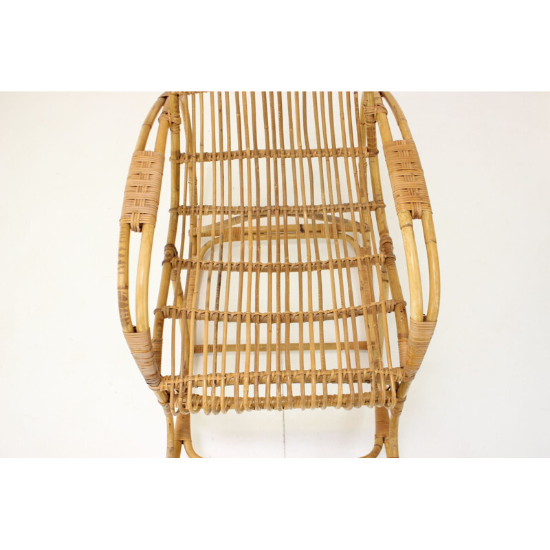 Cadeira de baloiço Vintage rattan, Checoslováquia 1960