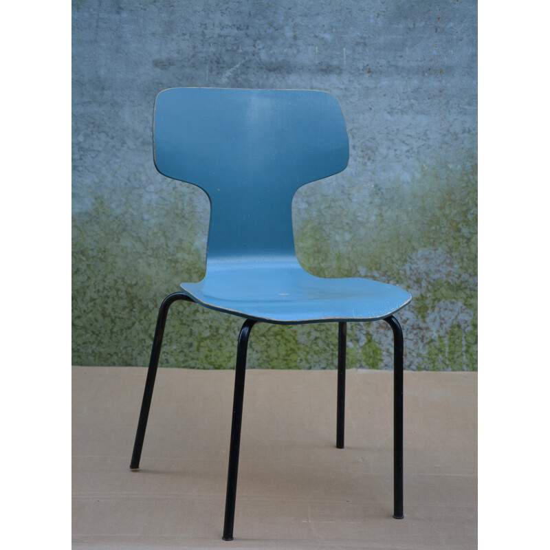 Blue Fritz Hansen "Hammer" children's chair, Arne JACOBSEN - 1970s