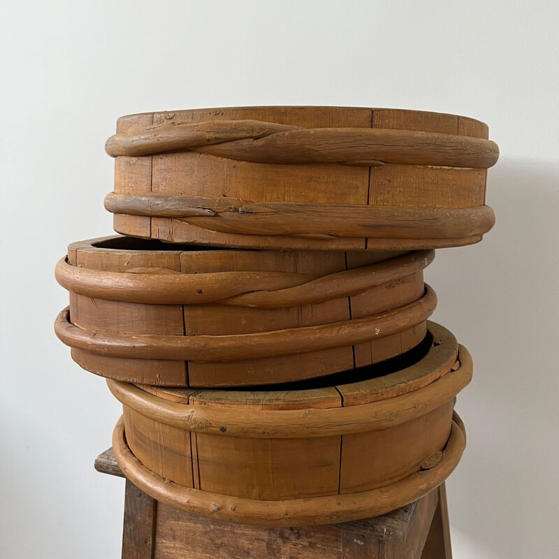Ensemble de 3 bols primitifs vintage en bois, Suède