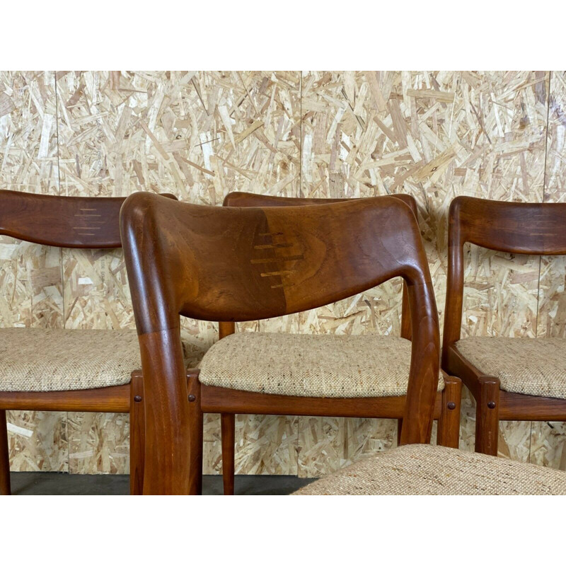 Conjunto de 4 cadeiras de teca vintage de Johannes Andersen para Uldum Møbelfabrik, 1960-1970