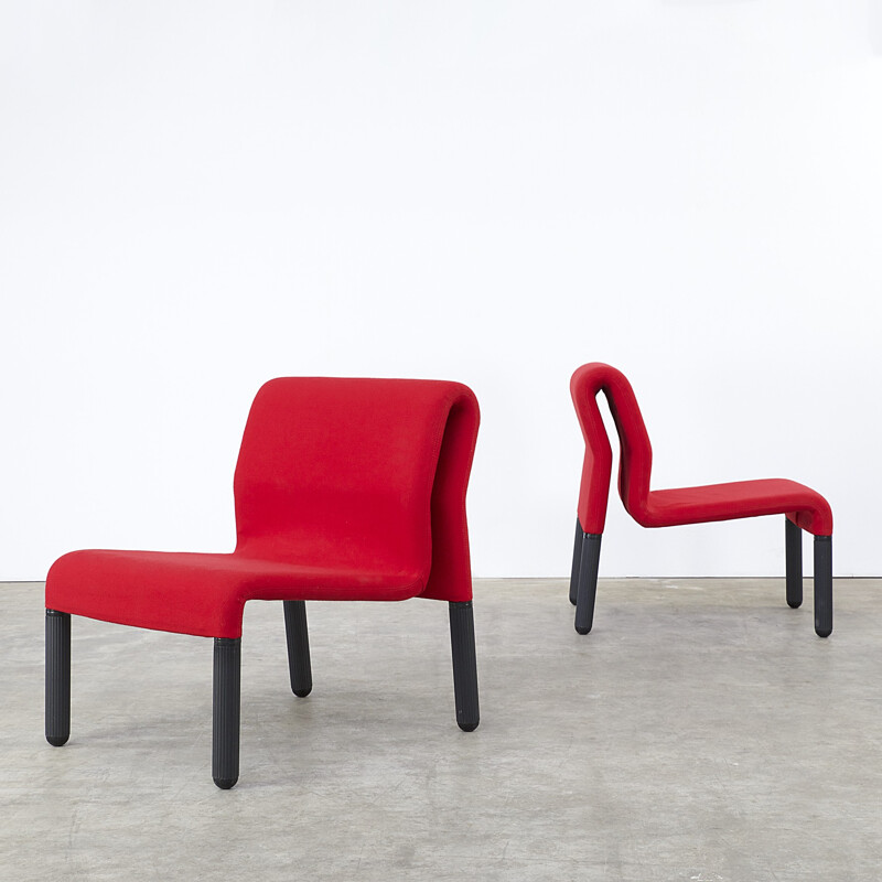 Paire de chaises lounge en tissu rouge - 1980