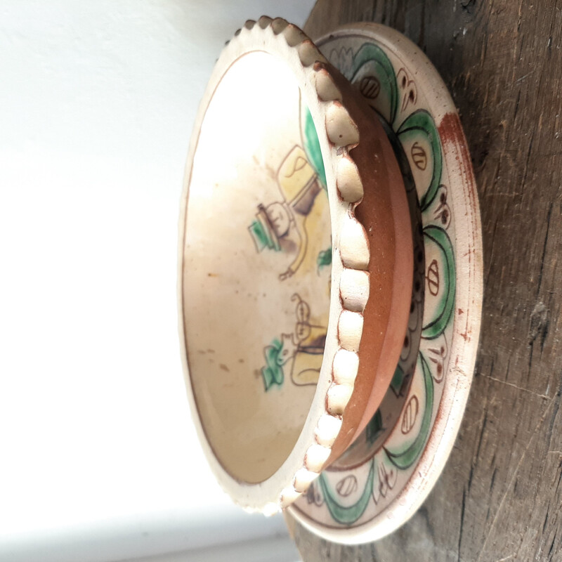 Pair of vintage plates with glazed terracotta bowl