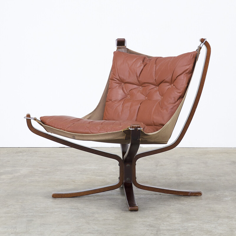 Fauteuil "Falcon Sling" Vatne Mobler en cuir marron, Sigurd RESSELL - 1970