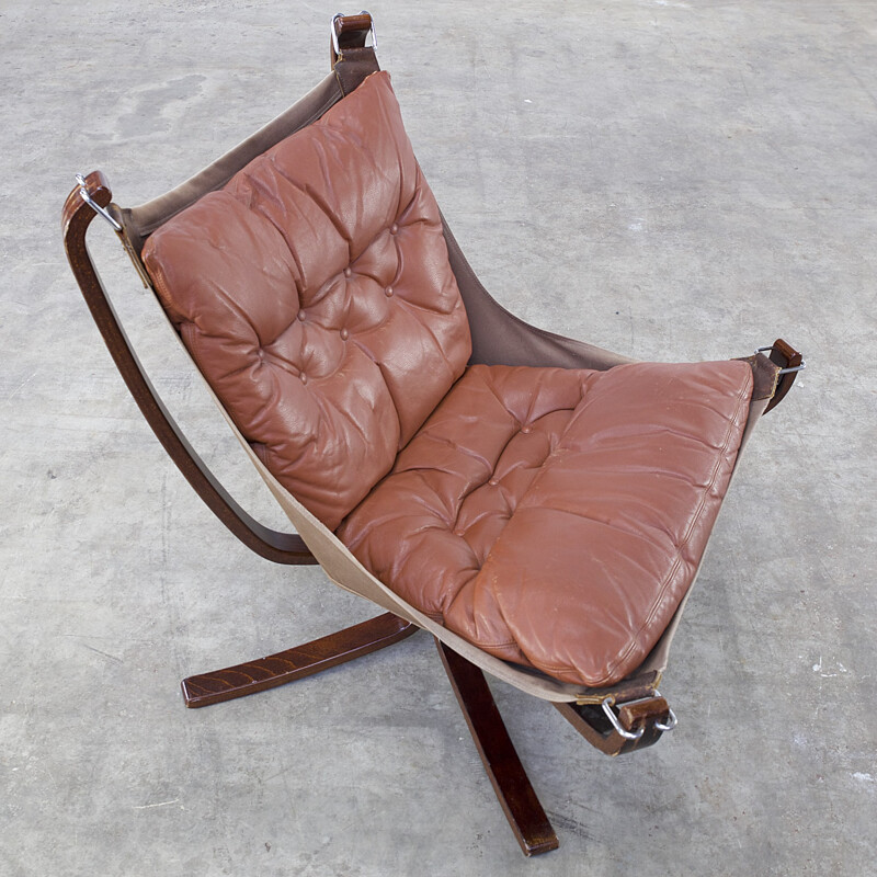 Vatne Mobler "Falcon Sling" armchair in brown leather, Sigurd RESSELL - 1970s