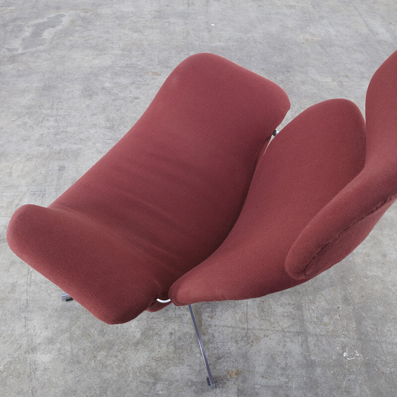 Vintage re-upholstered Artifort "Big Tulip" chair, Pierre PAULIN - 1970s