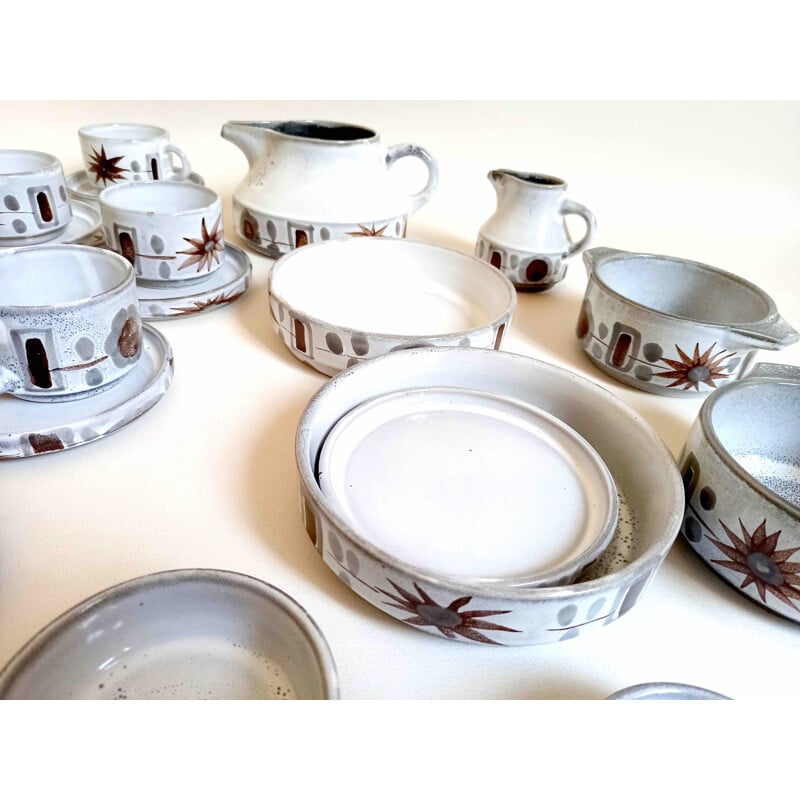 Vintage coffee service in glazed stoneware and Lorraine earthenware, 1960