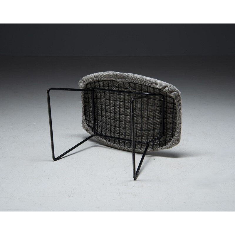 Poltrona vintage con pouf "The Bird Chair" di Harry Bertoia per Knoll Int, 1950