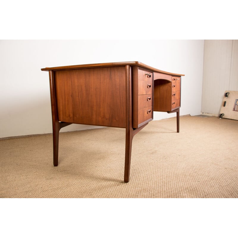 Scandinavian vintage teak executive desk by Svend Aage Madsen for H.P Hansen, Denmark 1960s