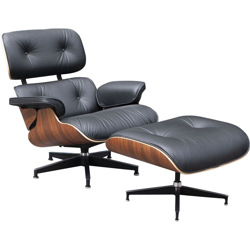 Vintage lounge chair with ottoman by Charles & Ray Eames for Herman Miller, 2018