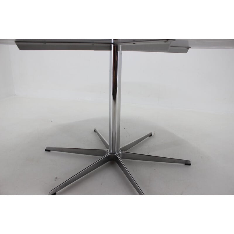 Table ronde vintage en palissandre par Arne Jacobsen pour Fritz Hansen, Danemark 1960