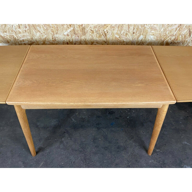 Dänischer Vintage-Tisch aus Eiche von Grete Jalk für Glostrup, 1960-1970