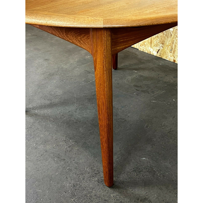 Vintage teak dining table by Svend Aage Madsen for Knudsen & Son, 1960-1970s