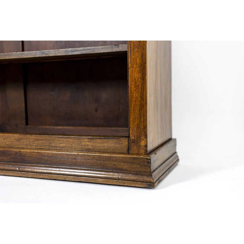 Vintage low bookcase in walnut, 1800s