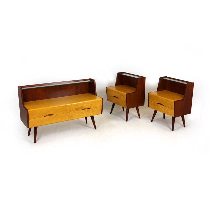 Conjunto de 3 mesas de cabeceira de madeira vintage, Checoslováquia 1960