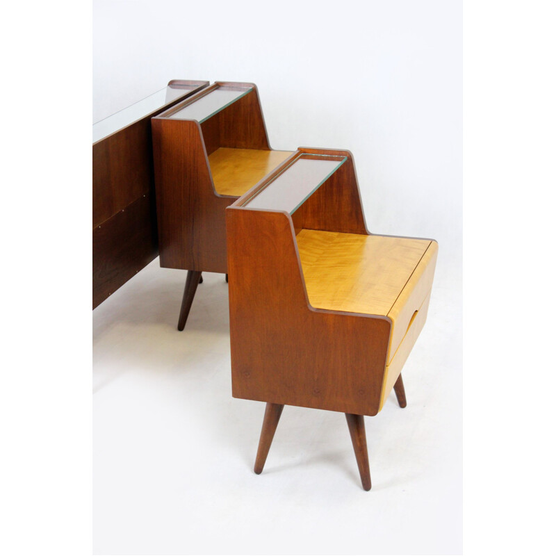 Conjunto de 3 mesas de cabeceira de madeira vintage, Checoslováquia 1960
