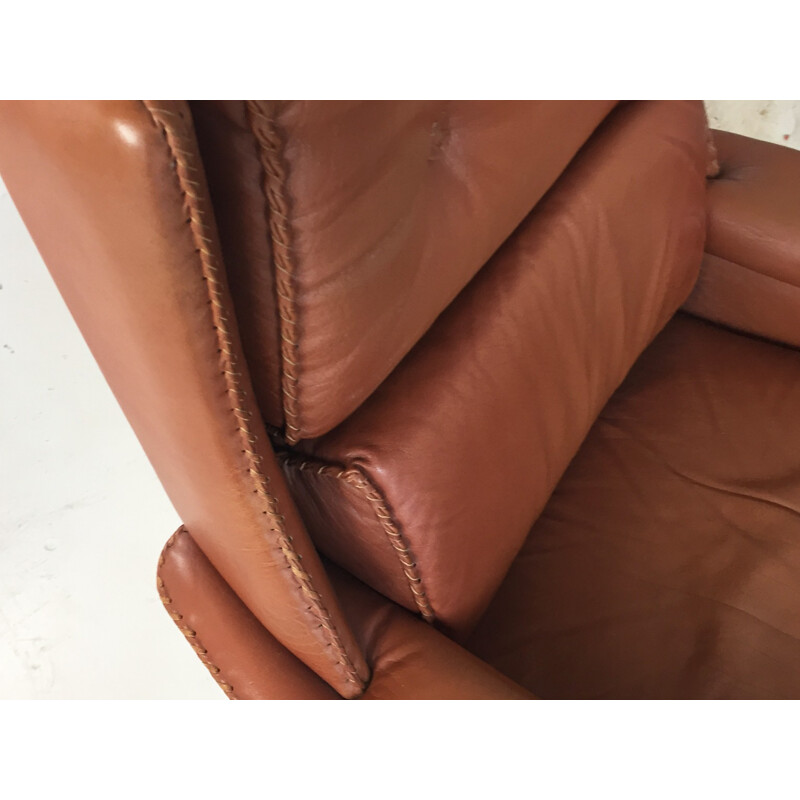 Danish mid-century armchair in brown leather - 1970s