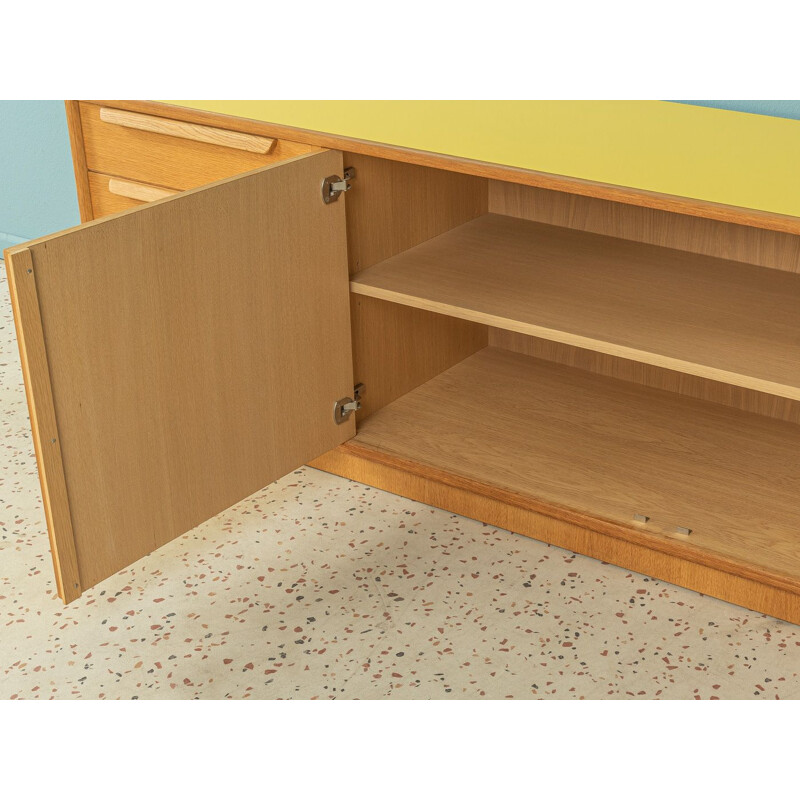 Vintage eiken dressoir met twee gele deuren van Wk Möbel, Duitsland 1960