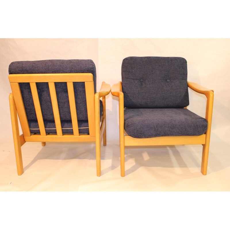 Paire de fauteuils scandinaves en tissu et bois - 1960