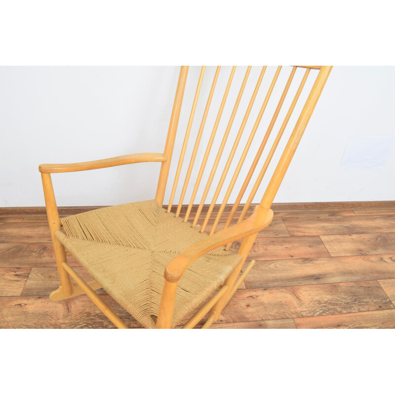 Sedia a dondolo vintage di Hans Wegner per Frederica, 1970