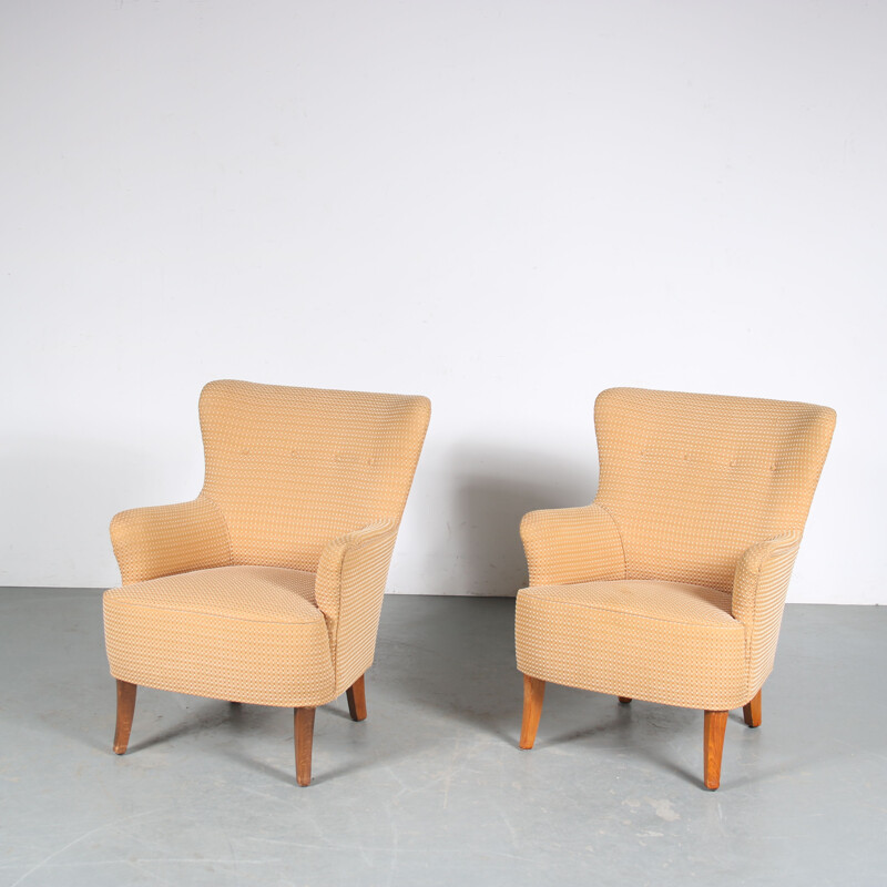 Pareja de sillones vintage en madera de haya por Theo Ruth para Artifort, Países Bajos 1950