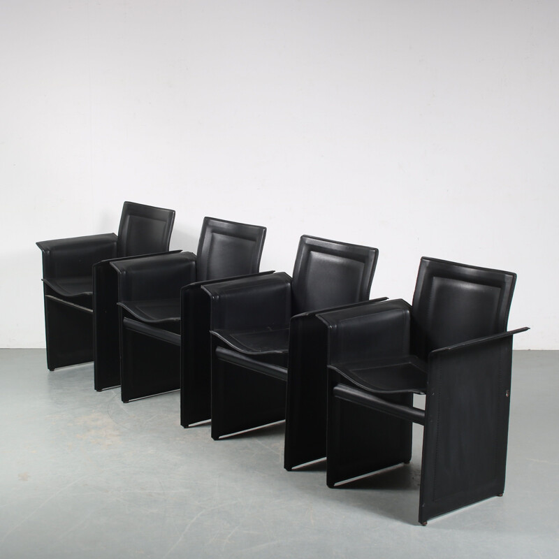 Set of 4 vintage dining chairs by Tito Agnoli for Arrben, Italy 1980s