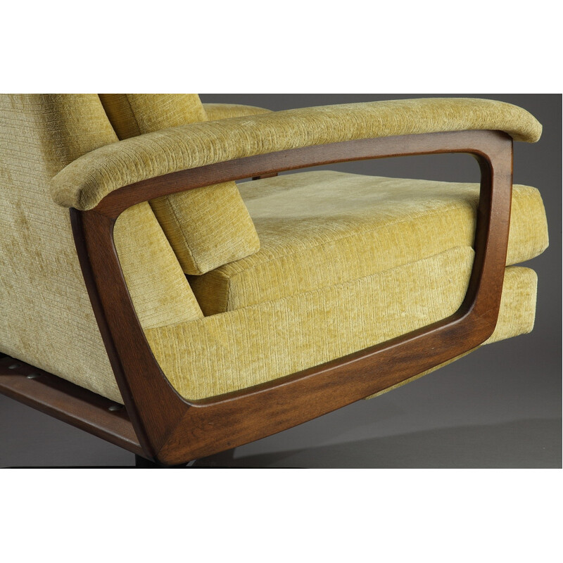 Yellow teck recliner - 1960s