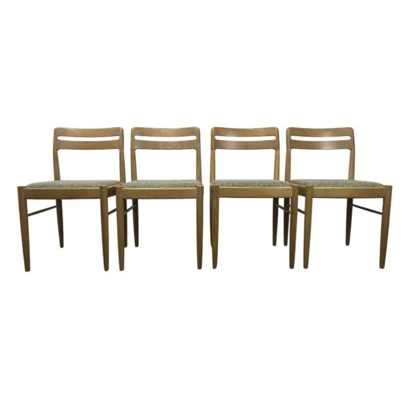 Set di 4 sedie vintage in rovere di H.W Klein per Bramin, 1960-1970