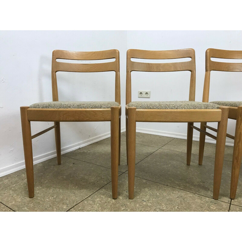 Set di 4 sedie vintage in rovere di H.W Klein per Bramin, 1960-1970