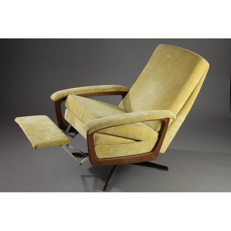 Yellow teck recliner - 1960s