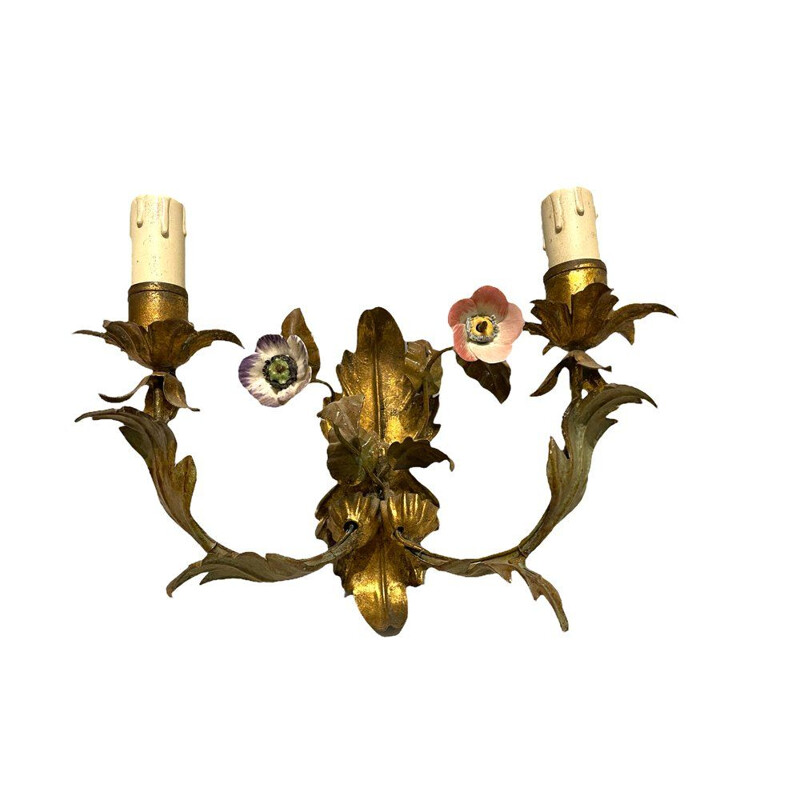 Pair of vintage sconces in gilded sheet metal, Italy 1960